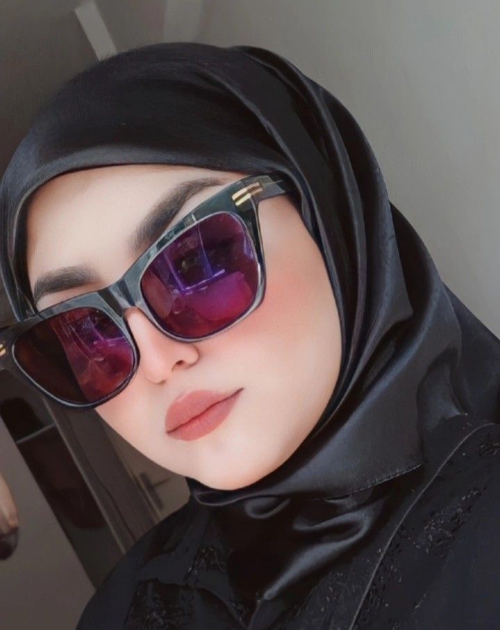 مهسا تیزبخت